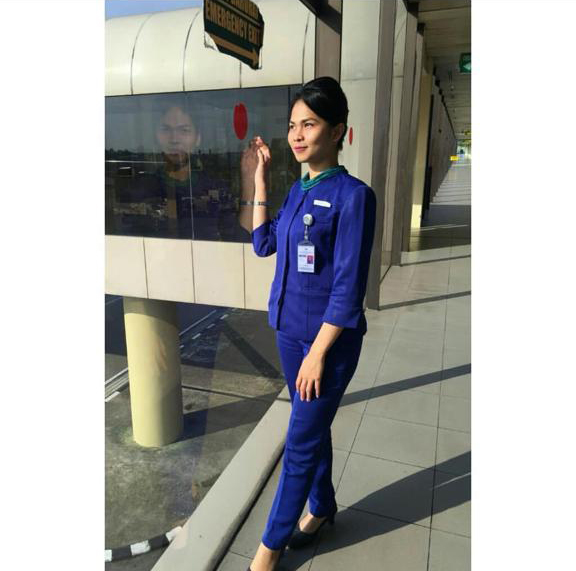 Eka Ningsih — Gapura Angkasa